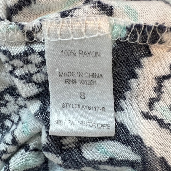 Charlotte Russe Top small - Picture 3 of 3